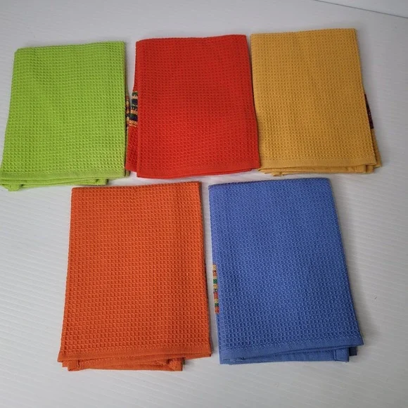 Set Of 5 Crate and Barrel Picante Pattern Dish Towels Kitchen Orange Red NEW - Picture 3 of 9